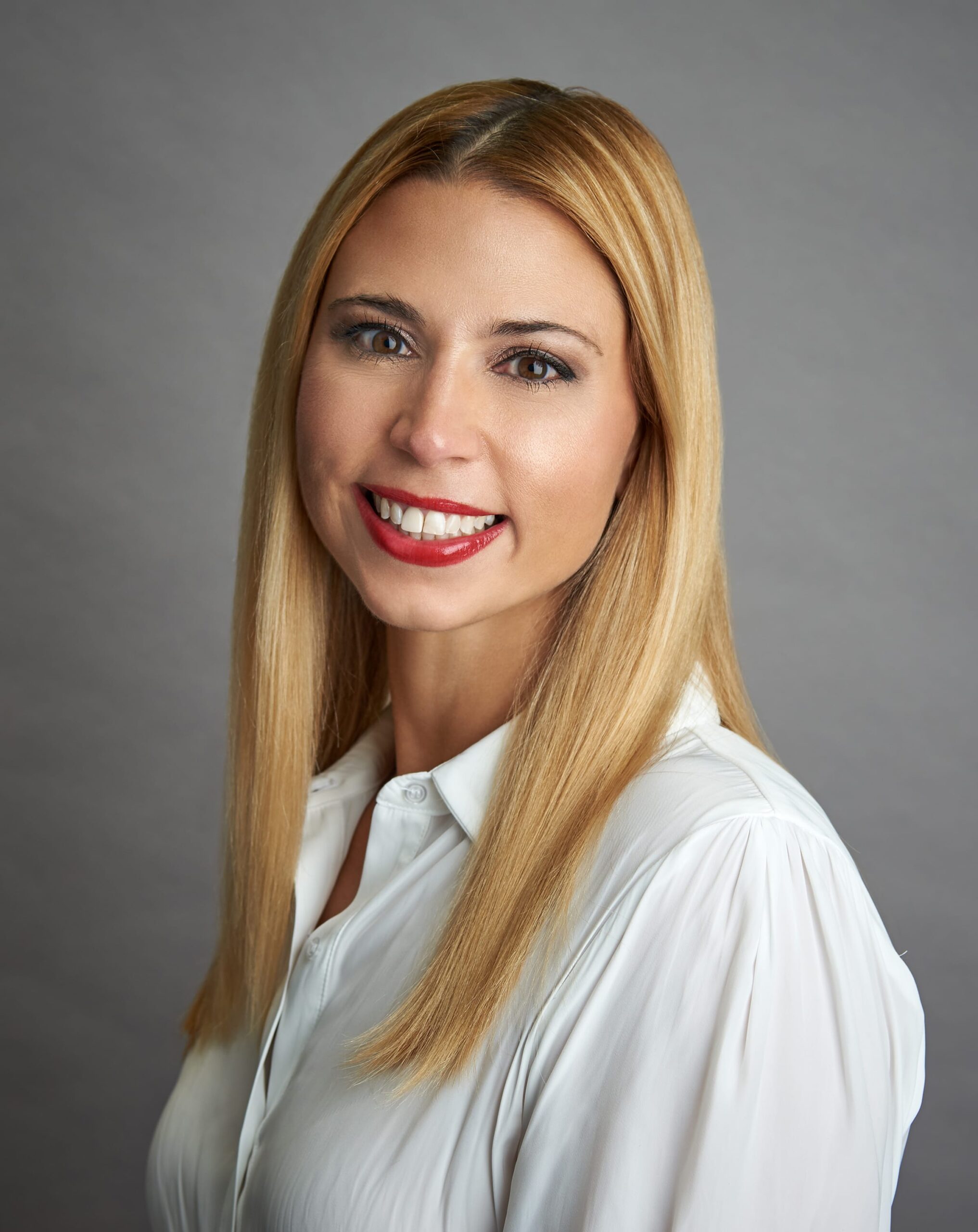 Angela-Rubino_Headshot Angela Rubino | Bovio Rubino Service